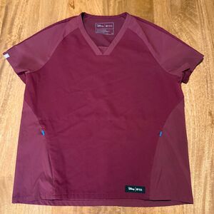 Figs Disney Collection Scrub Top Maroon Mickey Mouse Limited Edition Medium
